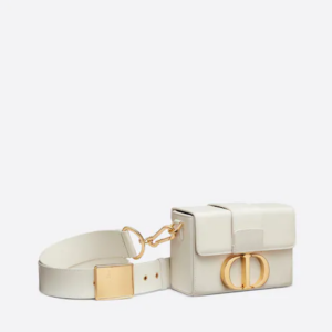 30 MONTAIGNE BOX BAG Latte Box Calfskin.