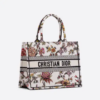 DIOR BOOK TOTE White  Dior  (36 x 27.5 x 16.5 cm).